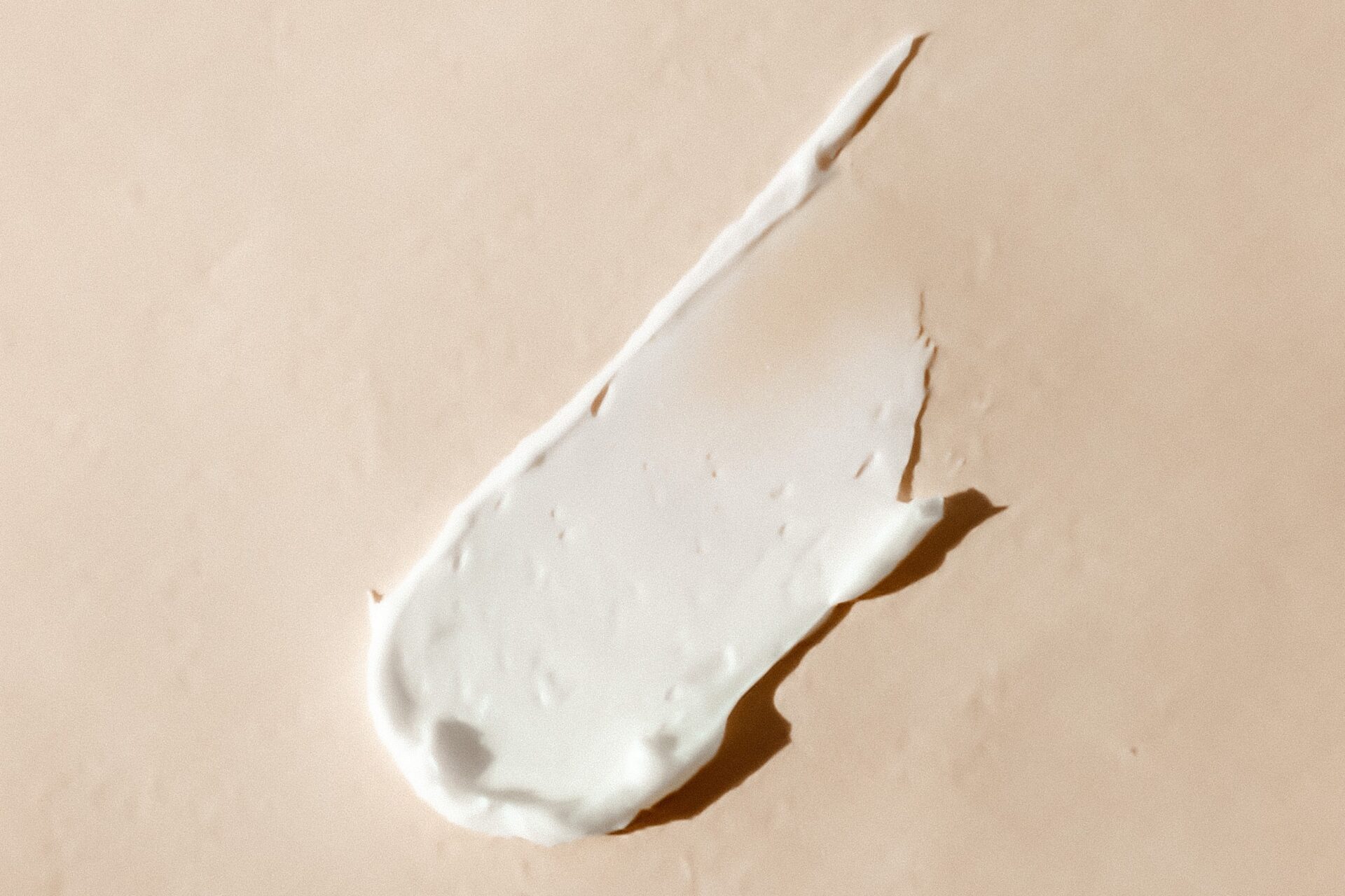 【#成份研究所】護膚品混搭使用不見成效？小心適得其反！