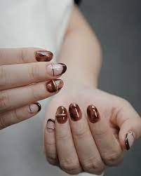 巧克力琥珀美甲