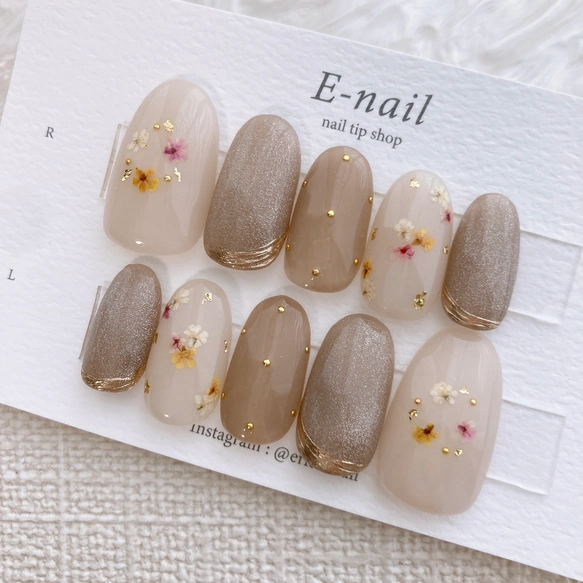 花卉手繪美甲