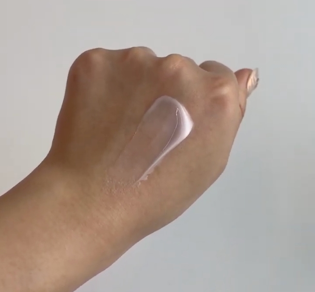 御容鑑皇御秘方活養面霜質地