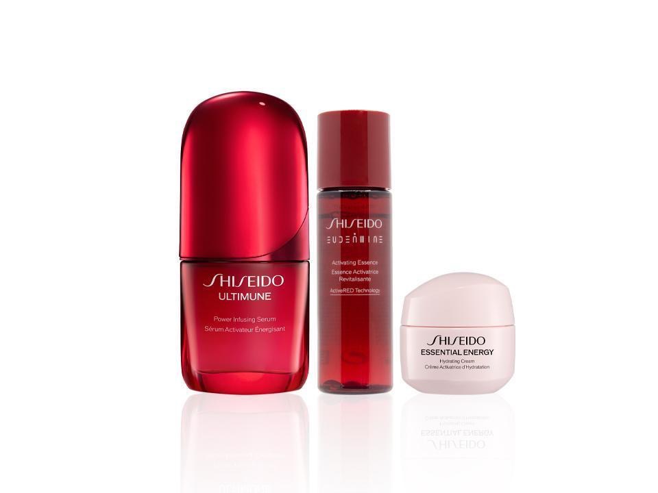 2. SHISEIDO 推薦優惠: ULTIMUNE 皇牌全盛精華組合
激活肌膚強大防禦力!以 $650 優惠價入手 ULTIMUNE 皇牌全盛精華組合(原價 $980)。
組合內容:
SHISEIDO ULTIMUNE 皇牌全盛精華 30ml
SHISEIDO EUDERMINE 曙光精華水 30ml
SHISEIDO ESSENTIAL ENERGY 肌源補水 Power Cream 15ml
